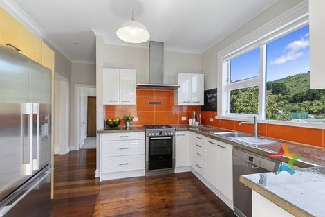 Photo of property in 60 Stanley Street, Berhampore, Wellington, 6023