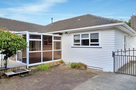 Photo of property in 44 Westminster Road, Wainuiomata, Lower Hutt, 5014