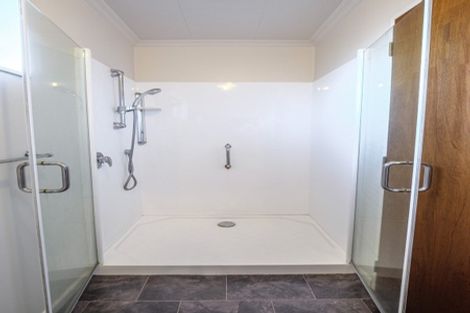 Photo of property in 223c Park Street, Winton, 9720