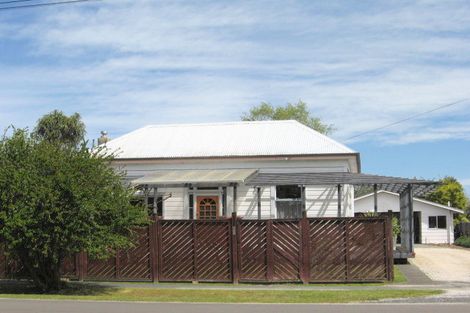 Photo of property in 2 Domett Street, Whataupoko, Gisborne, 4010
