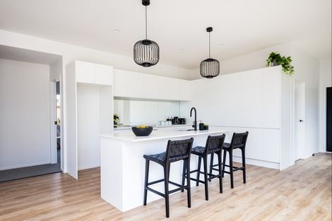 Photo of property in 72 Aratapu Street, Waitara, 4320