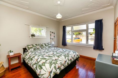 Photo of property in 2/68 Woodleigh Street, Frankleigh Park, New Plymouth, 4310