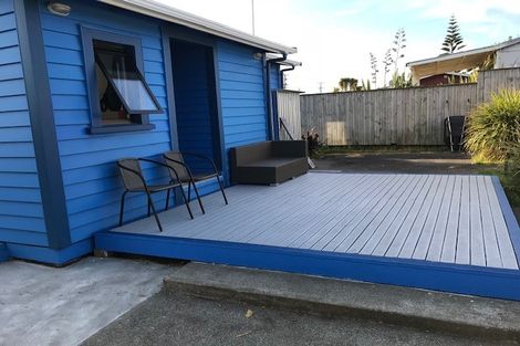 Photo of property in 154 Cornfoot Street, Castlecliff, Whanganui, 4501