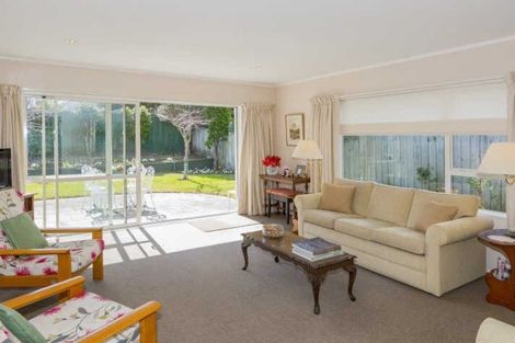 Photo of property in 24 Sunburst Court, Paraparaumu Beach, Paraparaumu, 5032