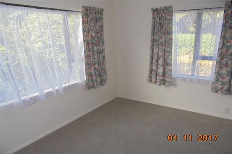 Photo of property in 30 Ranui Terrace, Tawa, Wellington, 5028