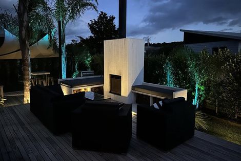 Photo of property in 106 Nikau Close, Matarangi, Whitianga, 3592