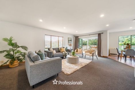 Photo of property in 16 Haast Close, Kelson, Lower Hutt, 5010