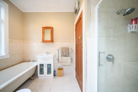 Photo of property in 34 Elmira Avenue, Hokowhitu, Palmerston North, 4410