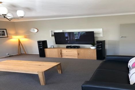 Photo of property in 15 Mclellan Street, Tawa, Wellington, 5028