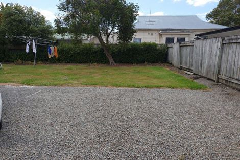 Photo of property in 27 Ranfurly Street, Hokowhitu, Palmerston North, 4410