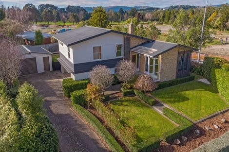 Photo of property in 125 Jickell Street, Hokowhitu, Palmerston North, 4410