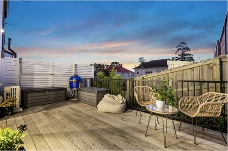 Photo of property in 7a Reg Pearce Way, Glen Innes, Auckland, 1072