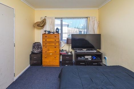 Photo of property in 2 Alexandra Street, Marton, 4710