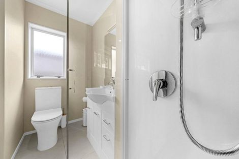 Photo of property in 12 Avonglen Court, Wattle Downs, Auckland, 2103