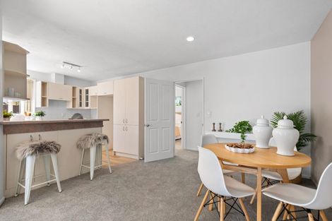 Photo of property in 4 Ashmore Lane, Strowan, Christchurch, 8052