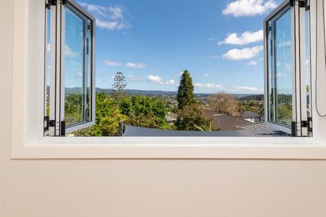 Photo of property in 35 Pleasant Road, Glen Eden, Auckland, 0602