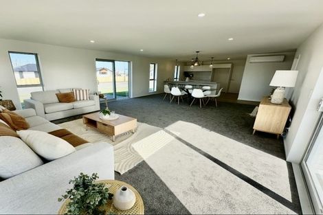 Photo of property in 49 Suffolk Drive, Kirwee, 7571