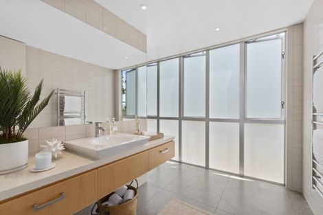 Photo of property in 25 Lagoon Way, Omaha, 0986