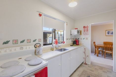 Photo of property in 2/16 Wellington Road, Waipukurau, 4200