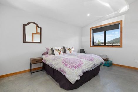 Photo of property in 11 Sentinel Drive, Lake Hawea, Wanaka, 9382