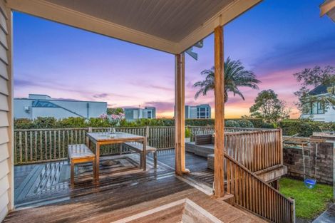 Photo of property in 87 Sarsfield Street, Herne Bay, Auckland, 1011