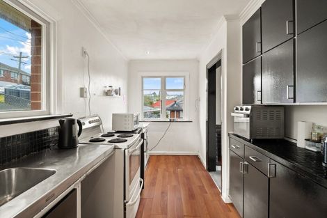 Photo of property in 26 Waldron Crescent, Green Island, Dunedin, 9018