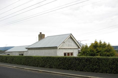 Photo of property in 39 Clyde Street, Kinmont Park, Mosgiel, 9024
