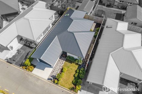 Photo of property in 6 Tarata Lane, Avalon, Lower Hutt, 5011