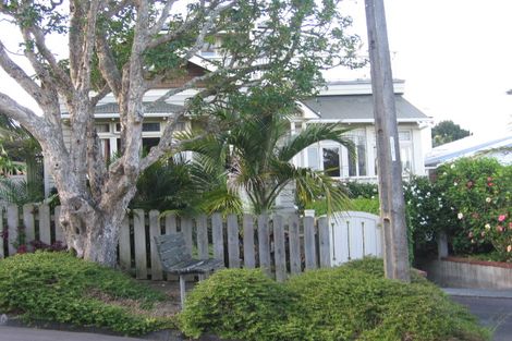 Photo of property in 316 Jervois Road, Herne Bay, Auckland, 1011