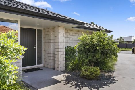 Photo of property in 98 Grenada Street, Mount Maunganui, 3116