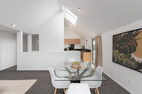 Photo of property in 1/1010 Colombo Street, St Albans, Christchurch, 8014