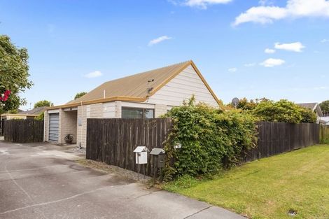Photo of property in 1/9 Brake Street, Upper Riccarton, Christchurch, 8041