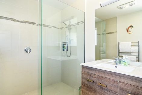 Photo of property in 10 Kakariki Lane, Motueka, 7120