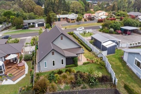 Photo of property in 21 Highfields Drive, Katikati, 3129