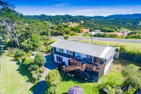 Photo of property in 39 Shetland Street, Glen Eden, Auckland, 0602