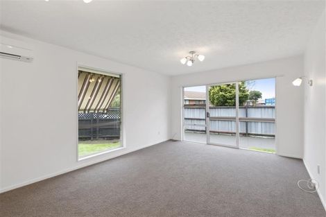 Photo of property in 1/12 Ruddenklau Lane, Bishopdale, Christchurch, 8053