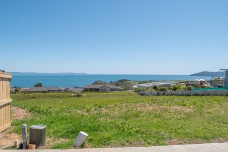 Photo of property in 17d Eagles Way, Cable Bay, 0420