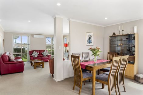 Photo of property in 2 Mortlake Heights, Pyes Pa, Tauranga, 3112