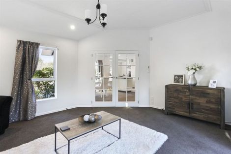 Photo of property in 33 Kirsten Place, Parklands, Christchurch, 8083