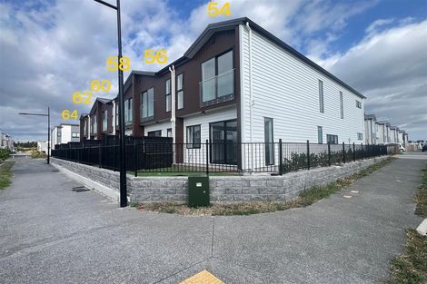 Photo of property in 62 Whare Kauri Road, Papakura, 2110