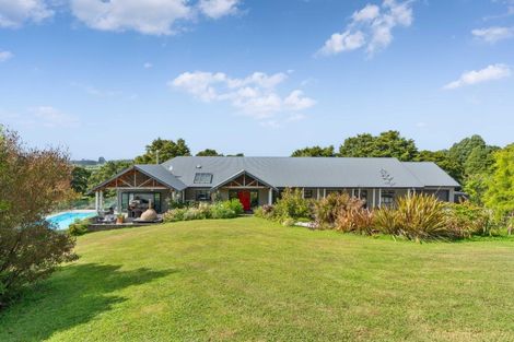 Photo of property in 36 Hoeke Road, Carrington, Carterton, 5791