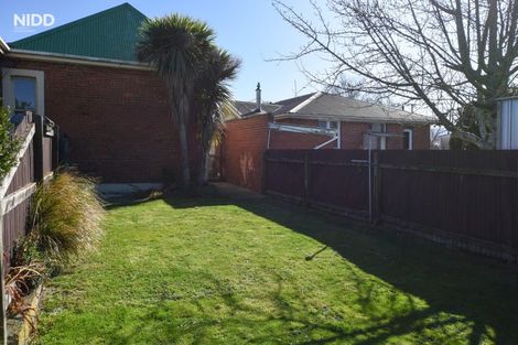 Photo of property in 131 Macandrew Road, South Dunedin, Dunedin, 9012