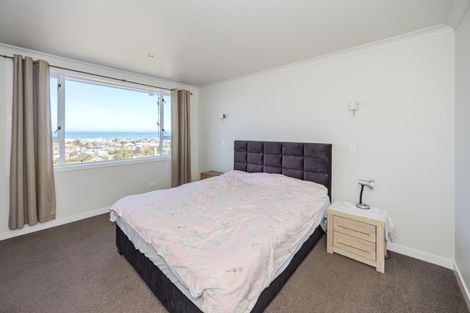 Photo of property in 16 Tay Street, Oamaru North, Oamaru, 9400