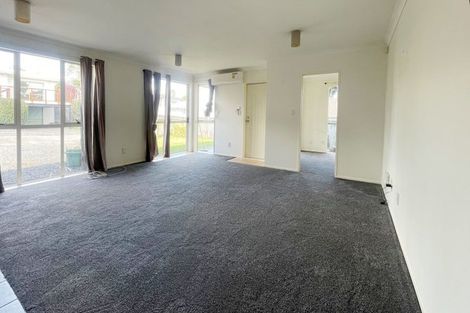 Photo of property in 13 View Road, Papakura, 2110
