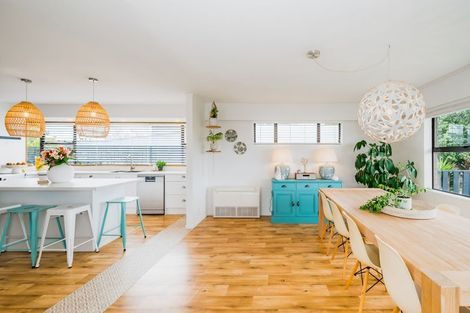 Photo of property in 41 Tui Road, Raumati Beach, Paraparaumu, 5032