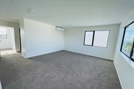 Photo of property in 1b Tui Glen Road, Birkenhead, Auckland, 0626