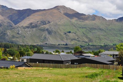 Photo of property in 13 Tuohy Lane, Wanaka, 9305