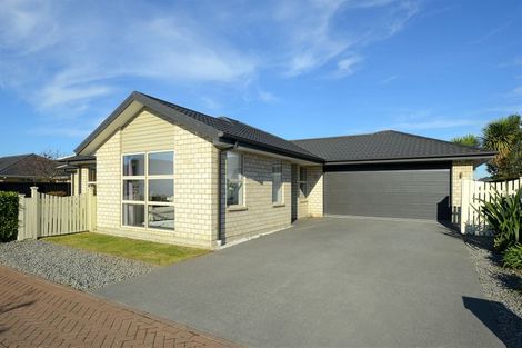 Photo of property in 21 Bennington Way, Wigram, Christchurch, 8042