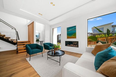 Photo of property in 34 Kumukumu Road, Long Bay, Auckland, 0630