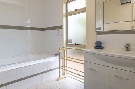 Photo of property in 17 Whetu Place, Nukuhau, Taupo, 3330